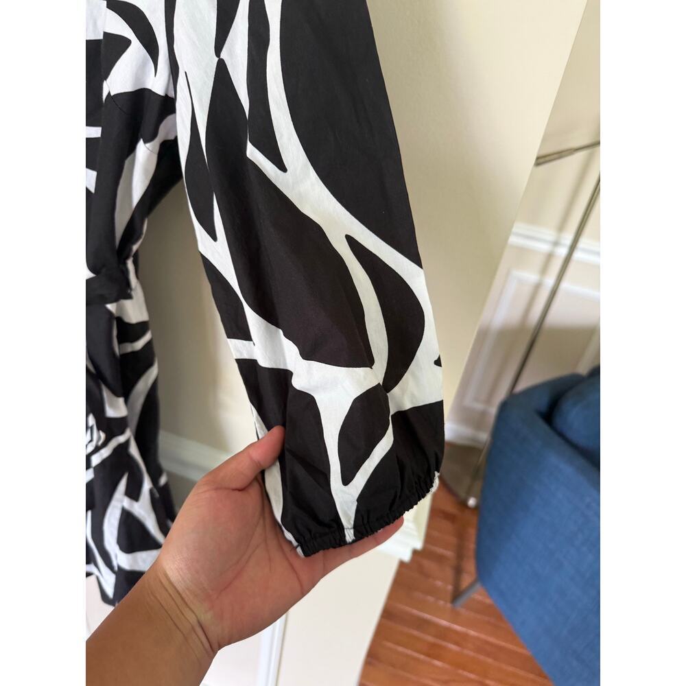 MSK | Summer Preppy Vacation Black/White Abstract Belted Fit & Flare Mini Dress - Picture 6 of 11